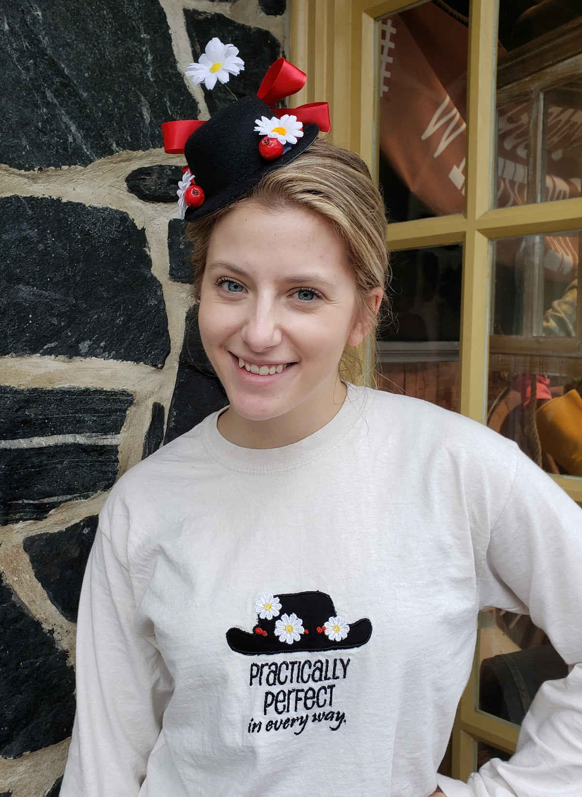 Nanny Character Mini Felt Hat – Costume Headpiece with Red Ribbon & Daisies, Fancy Dress Hat