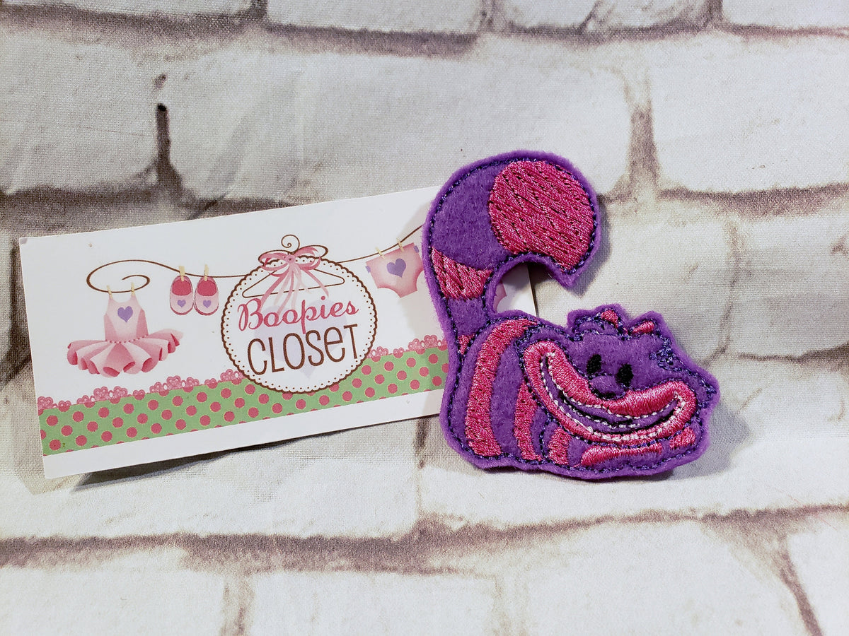 Cheshire Cat Embroidered Felt Barrette – Grinning Cat Hair Clip for Girls, Alice in Wonderland Accessory