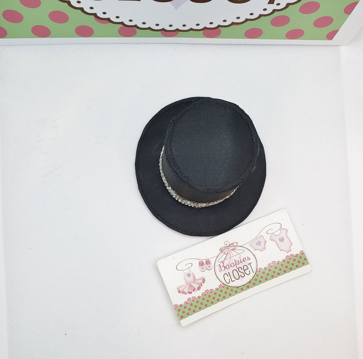 Black Satin Mini Top Hat – Rhinestone Band Derby Fascinator for Women, Elegant Costume Headpiece