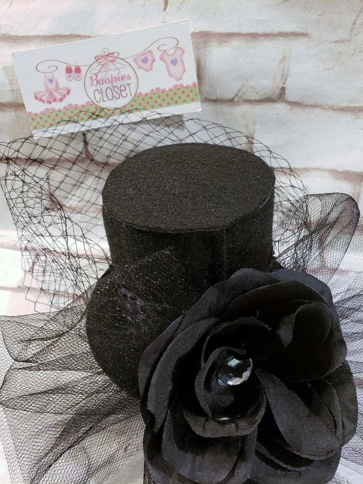 Equestrian Mini Top Hat – Black Felt Derby Hat with Tulle, Horse Show Fascinator for Women & Girls