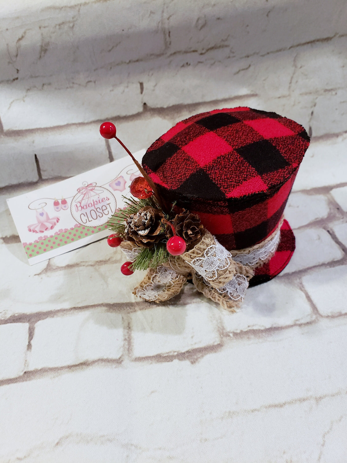 Buffalo Plaid Mini Top Hat – Winter Berries & Pine Holiday Hat for Adults, Kids & Pets, Christmas Fascinator