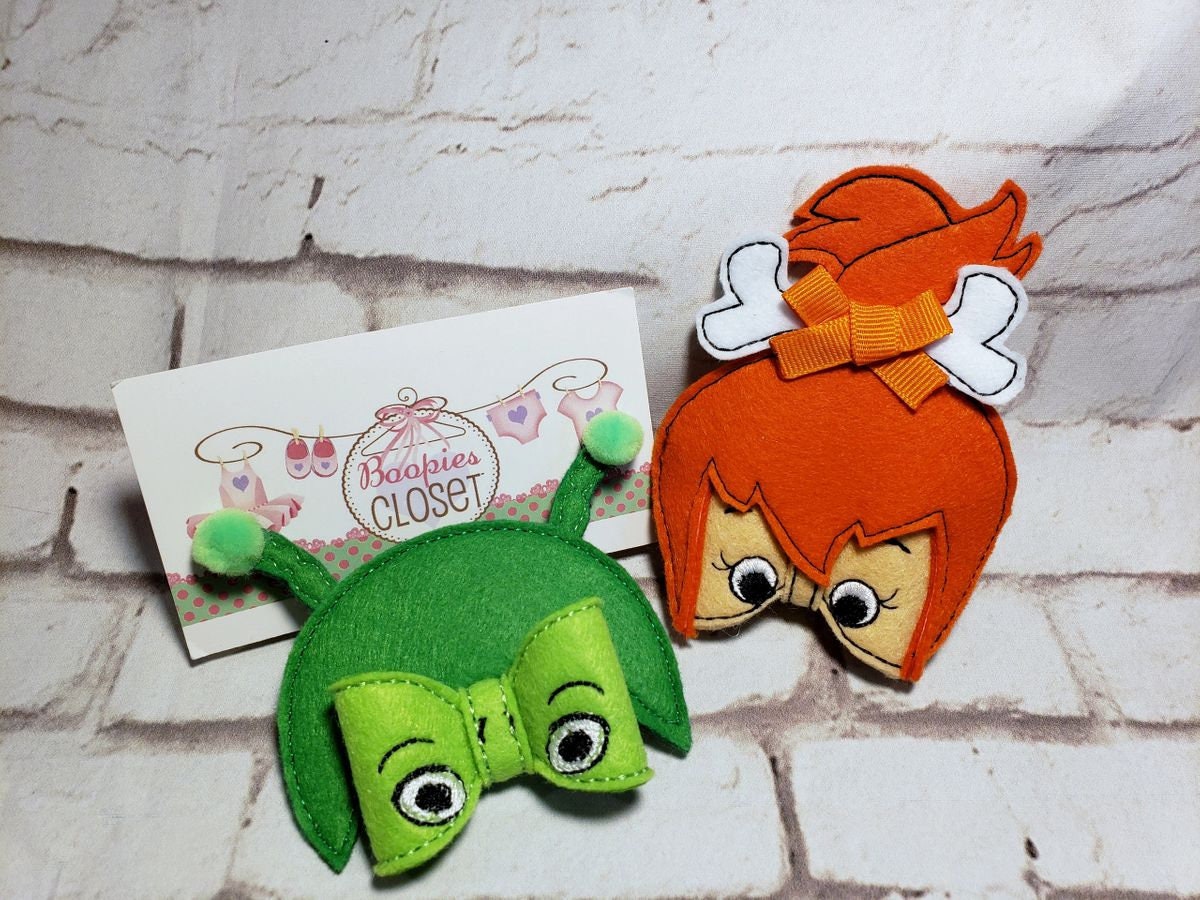 Stone Age Character 3D Felt Bow – Prehistoric Girl or Alien Hair Clip for Kids & Pets