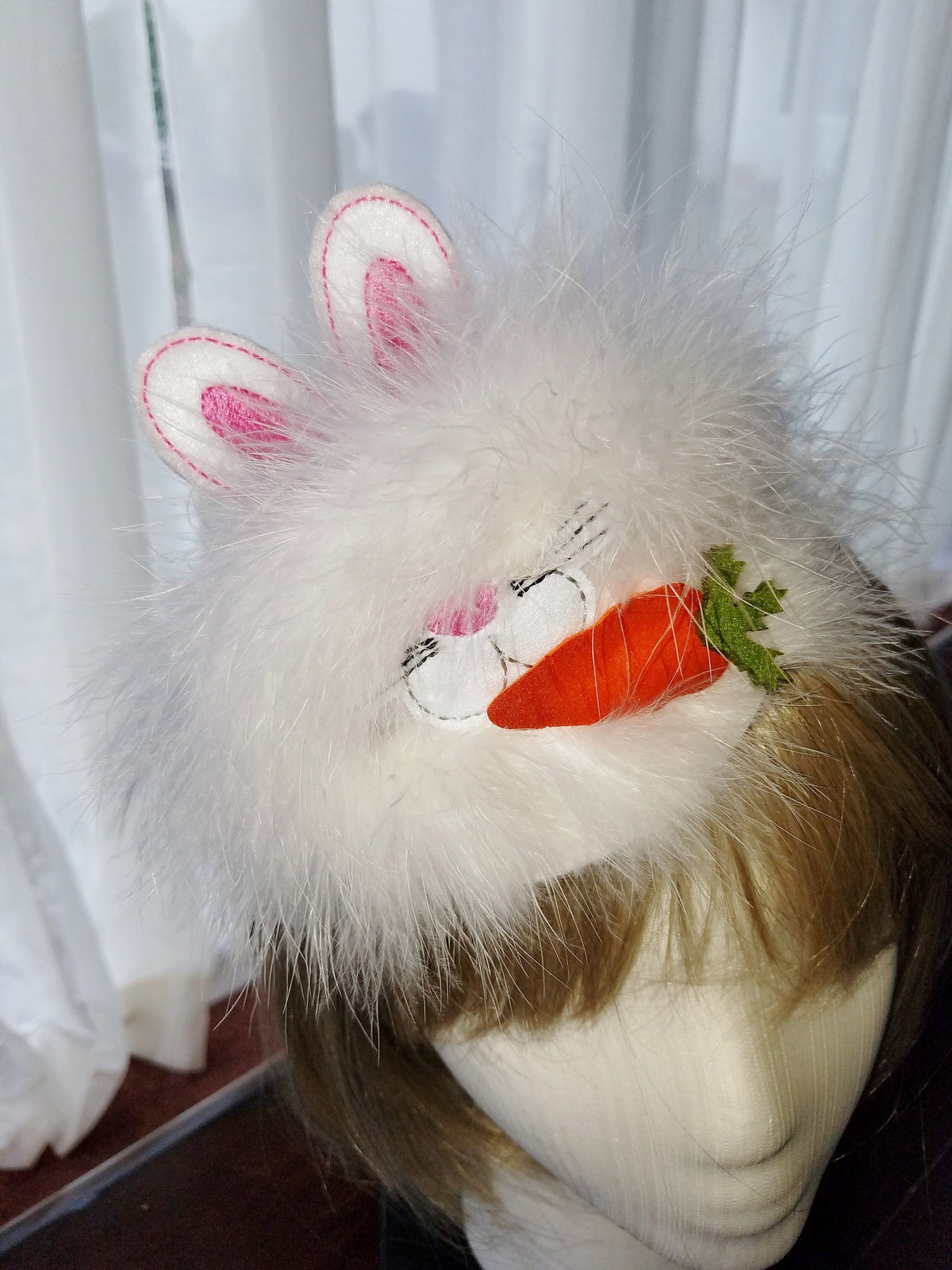 Easter Bunny Mini Top Hat – Fuzzy Rabbit Ears Headband for Women, Girls & Pets, Spring Fascinator
