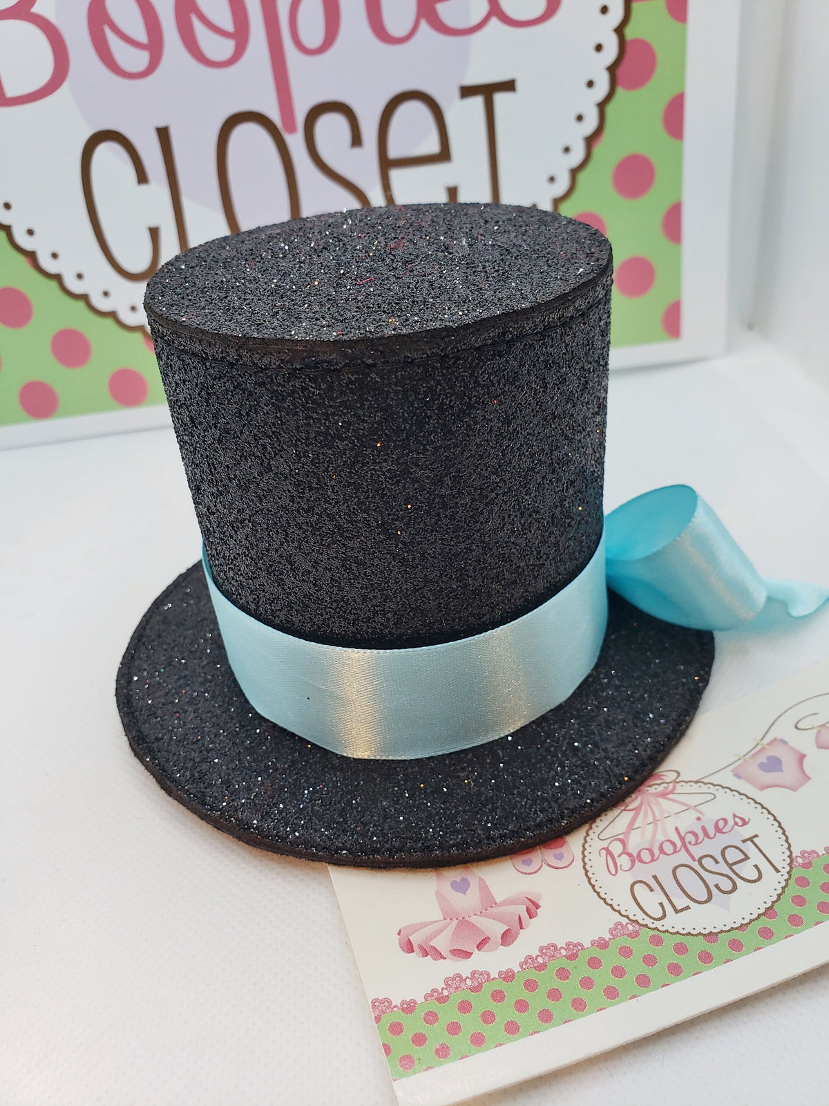 Oversized Mini Top Hat – Gothic Victorian Steampunk Headpiece with Ribbon, Costume Fascinator