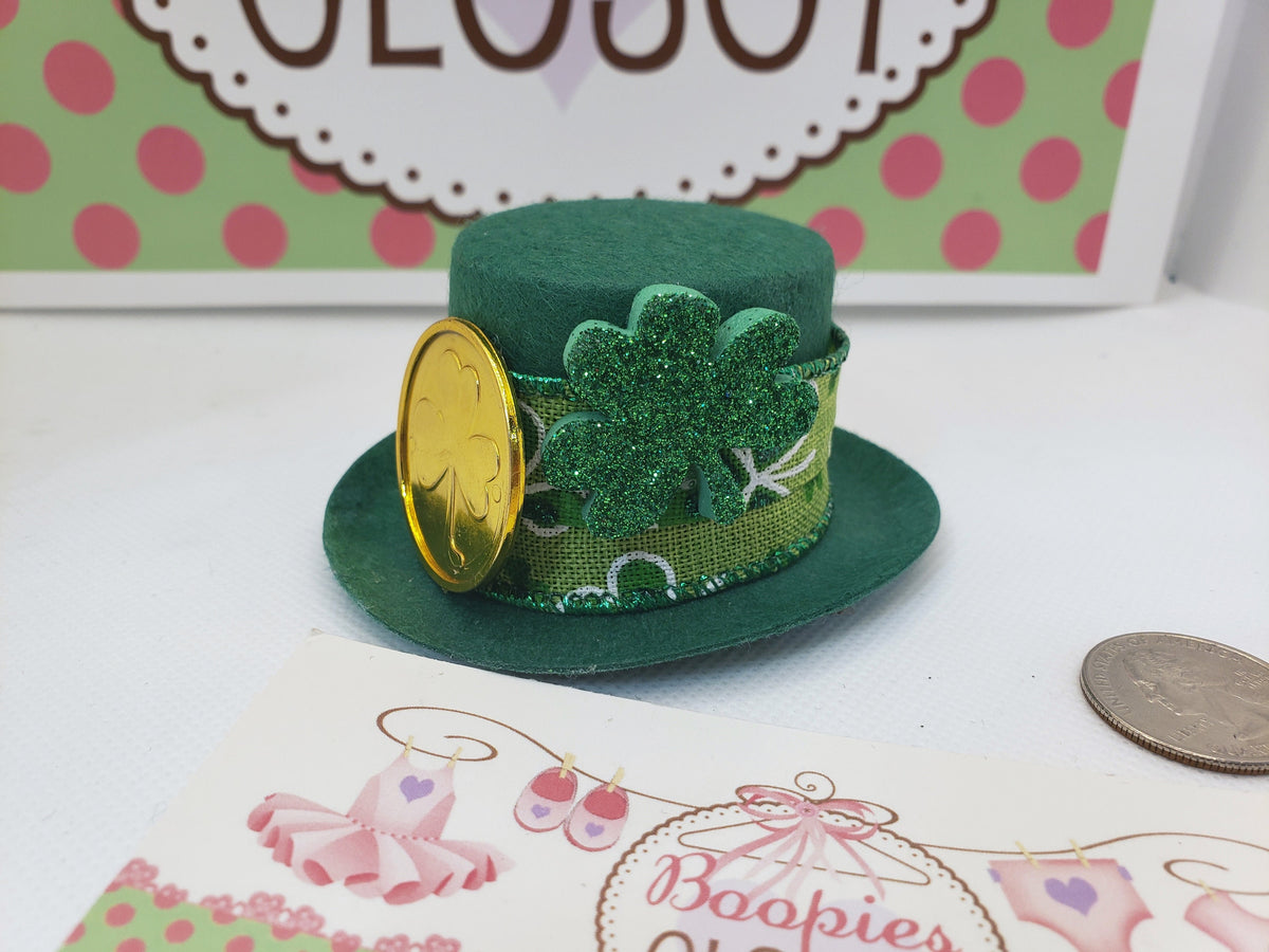 St. Patrick's Day Leprechaun Mini Top Hat – Green Shamrock Costume Hat for Adults, Kids & Pets