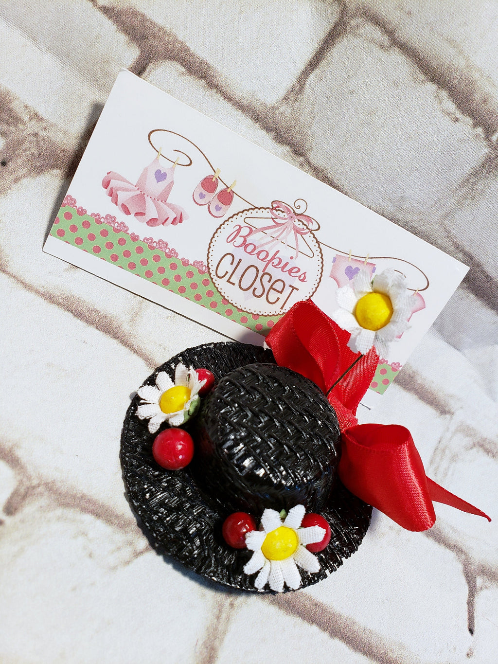 Miniature Nanny Hat Barrette – Black Straw Daisy Hair Clip, Character Costume Hair Accessory