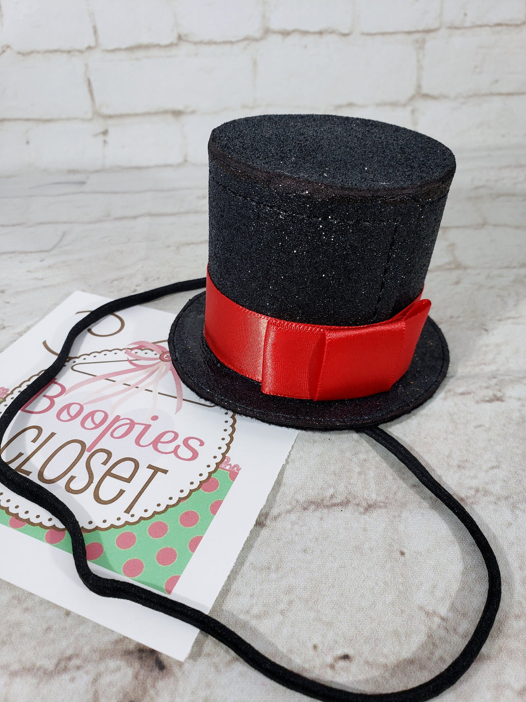 Oversized Mini Top Hat – Gothic Victorian Steampunk Headpiece with Ribbon, Costume Fascinator