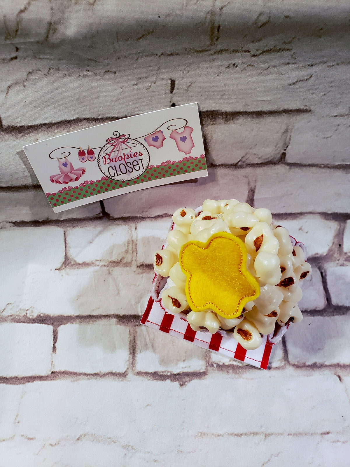 Popcorn Box Mini Top Hat – Circus & Movie Theme Novelty Fascinator for Adults & Kids
