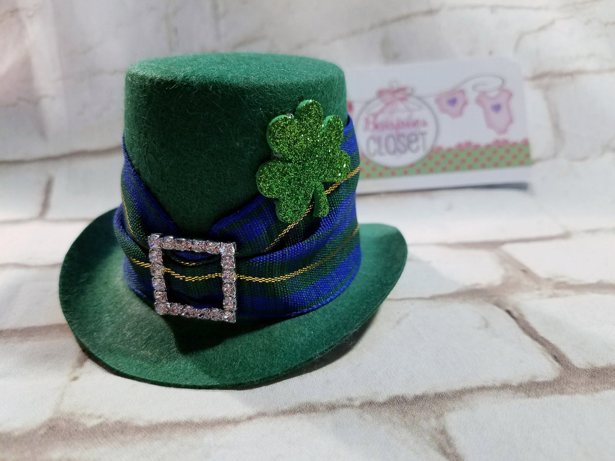 St. Patrick's Day Mini Top Hat – Leprechaun Buckle & Clover Accent Costume Hat for Adults & Kids
