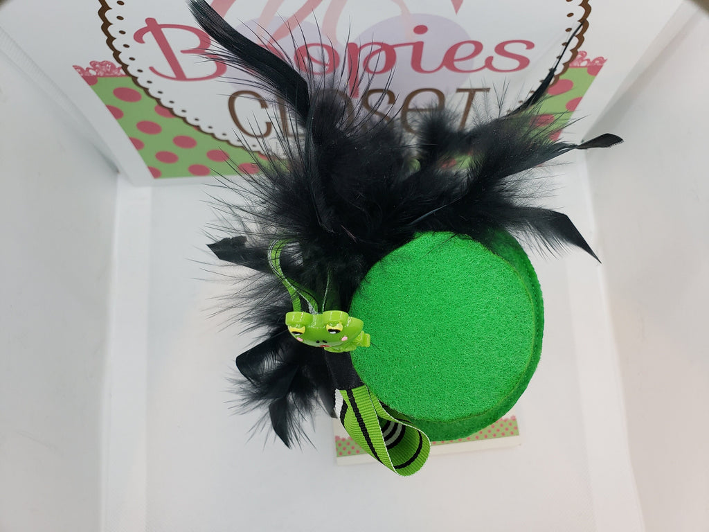Froggy Mini Top Hat – Green Felt Hat with Feathers for Adults, Kids & Pets, Frog Costume Headpiece